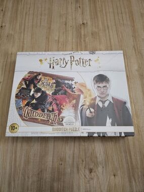 Warner Bros. Harry Potter Quidditch Puzzle - White, Red, Gold, Black